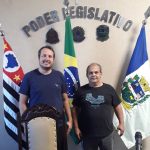 DELEGADO  DO CONSELHO FEDERAL PARLAMENTAR JARBAS FERRAZ VISITA O  MUNICÍPIO  DE TURIUBA SP RECEBIDO NA CAMARA MUNICIPAL PELO PRESIDENTE DA CÂMARA SR PEDRO AUGUSTO GRIGOLETO CARVALHO PRA TRATAR DE QUESTÕES DE INTERESSE DA SOCIEDADE